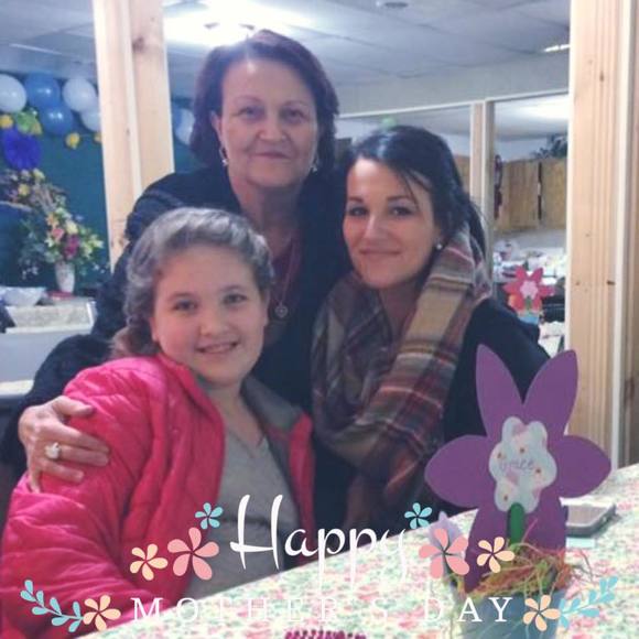 Meet your Posher, Hannah - Picture 1 of 1